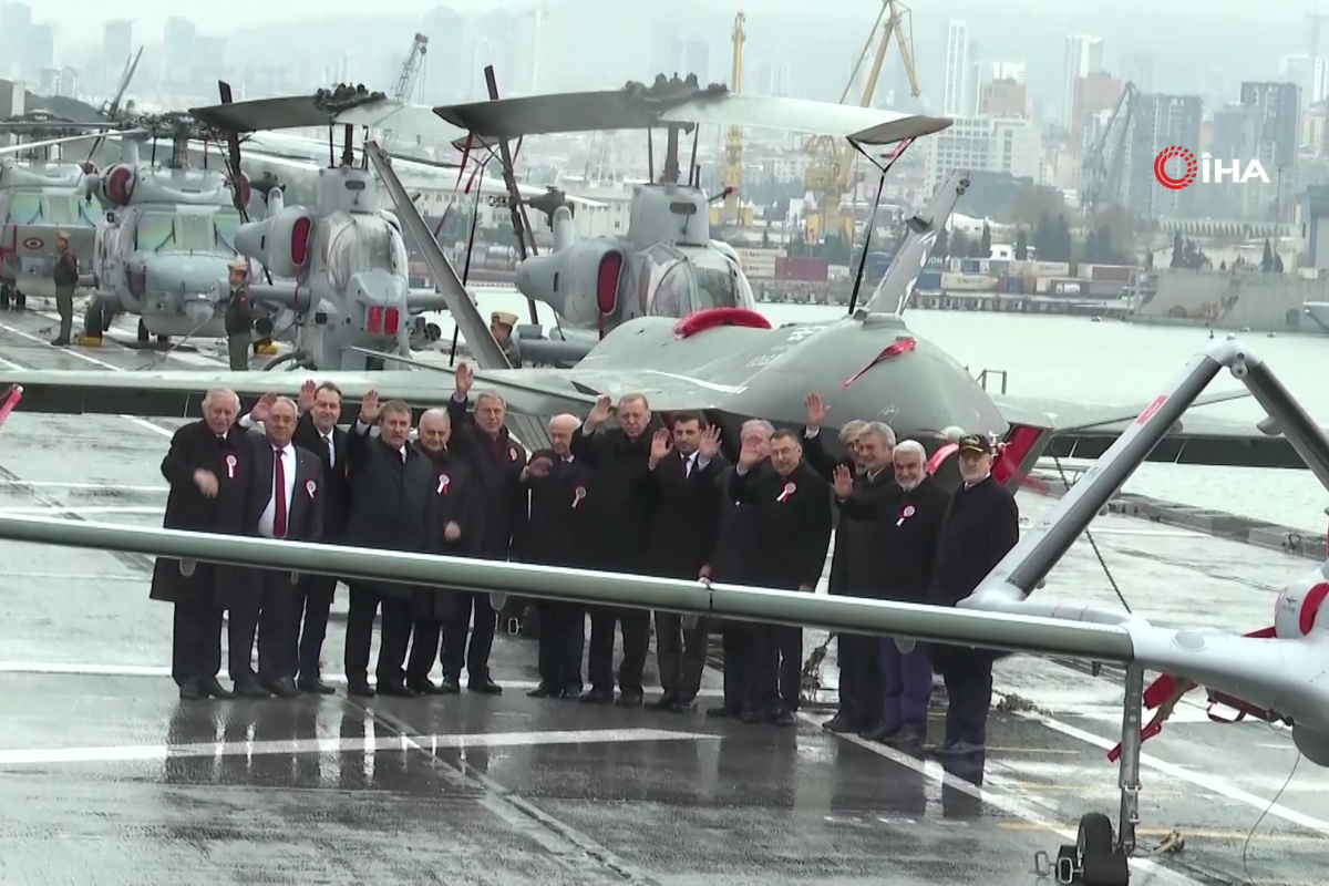 Cumhurbaşkanı Erdoğan ‘TCG Anadolu’ gemisinde incelemelerde bulundu